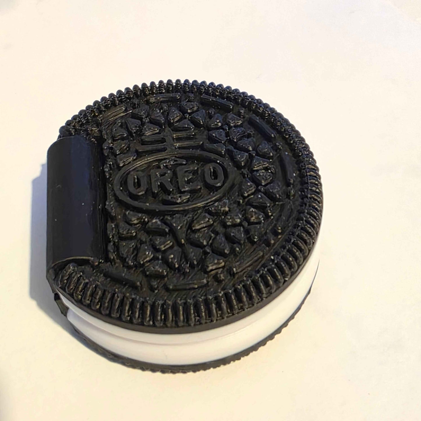 OREO Flip Fidget Toy – Perfect for Stress Relief and Focus - Gifts4YouAll