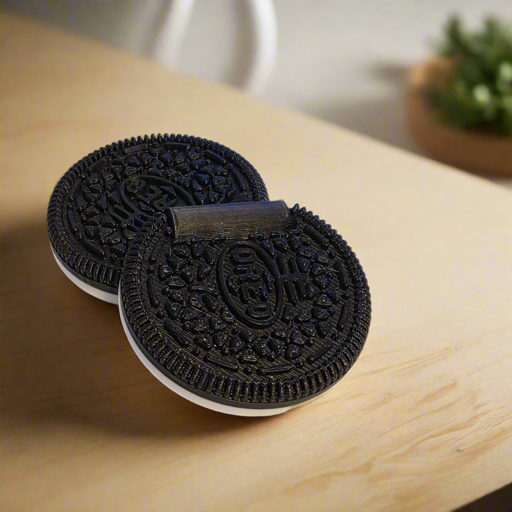 OREO Flip Fidget Toy – Perfect for Stress Relief and Focus - Gifts4YouAll